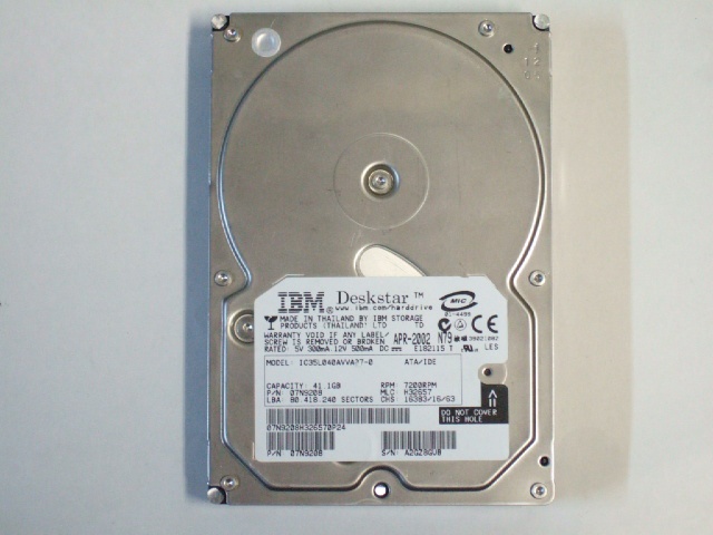 Deskstar IC35L040AVVA07-0 41.1GB 3.5インチ HDD
