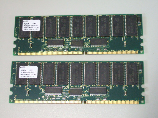 SAMSUNG PC1600R 1GB×2 CL2.0 ECC Registered