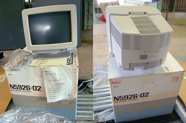 N5926-02 PC-H98 �ϥ��쥾�б� 15�����CRT ������