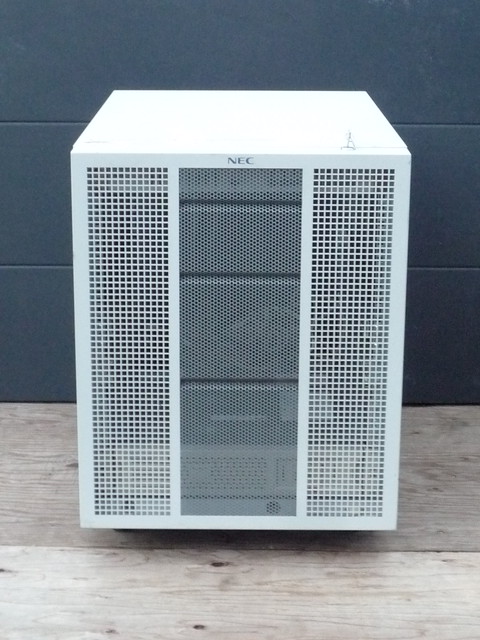 EXPRESS 5800���꡼�� NEC 19����� 13U �����С���å������դ�