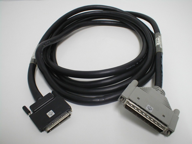 SCSIケーブル NEC(HONDA) 3m VHDCI to 68Pin